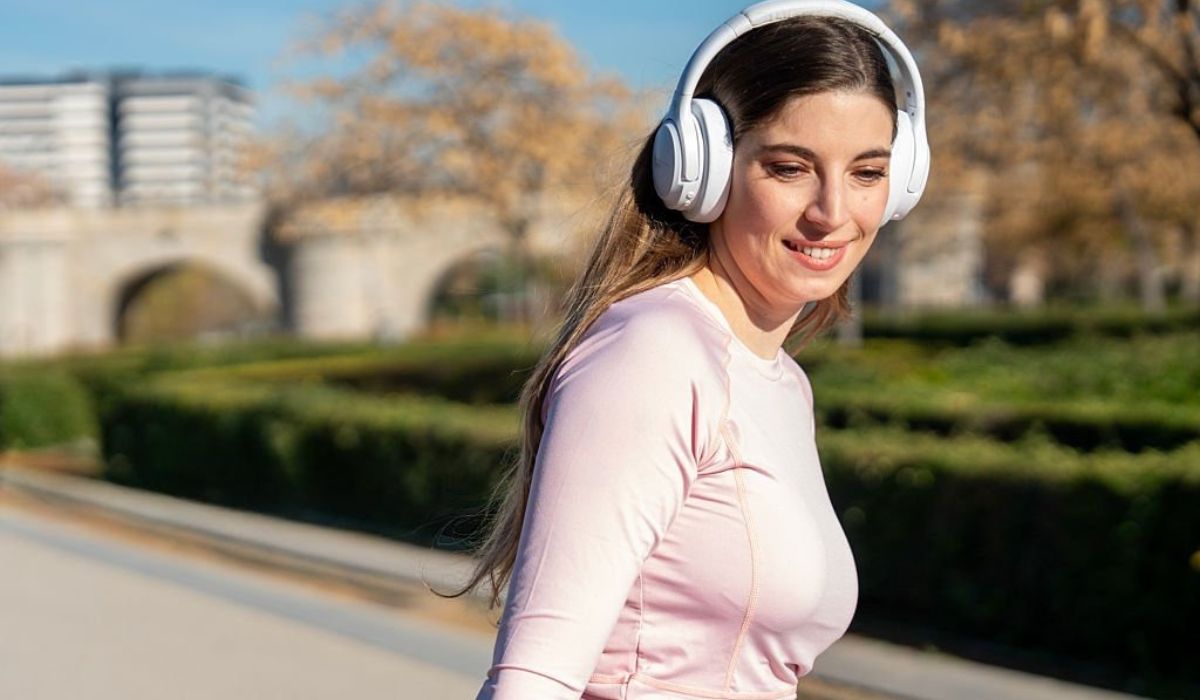 How “Sound Walking” Helped Me Cope with a Difficult Mental Health Spell—and Why I Still Do It