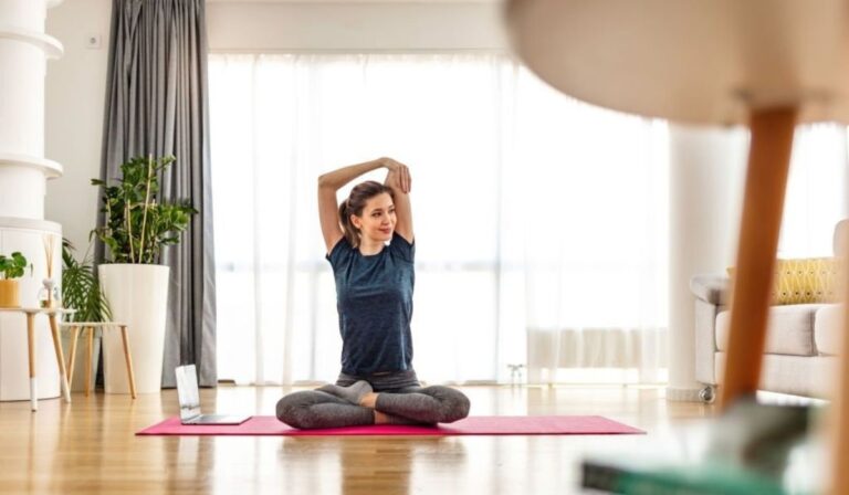 Ditch the Coffee: This 10-Minute Yoga Flow Is All the Morning Energy You Need