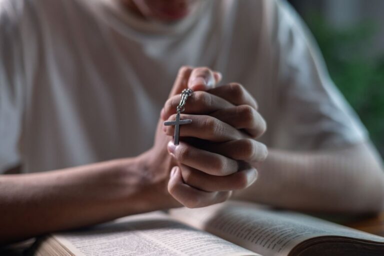Christian Meditation for Anxiety: Quiet When Your Mind Runs Wild